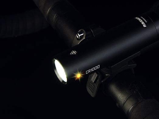 RAVEMEN CR700 bike light integrated design